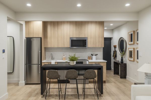 Nice Stay | Fifth Avenue | 01