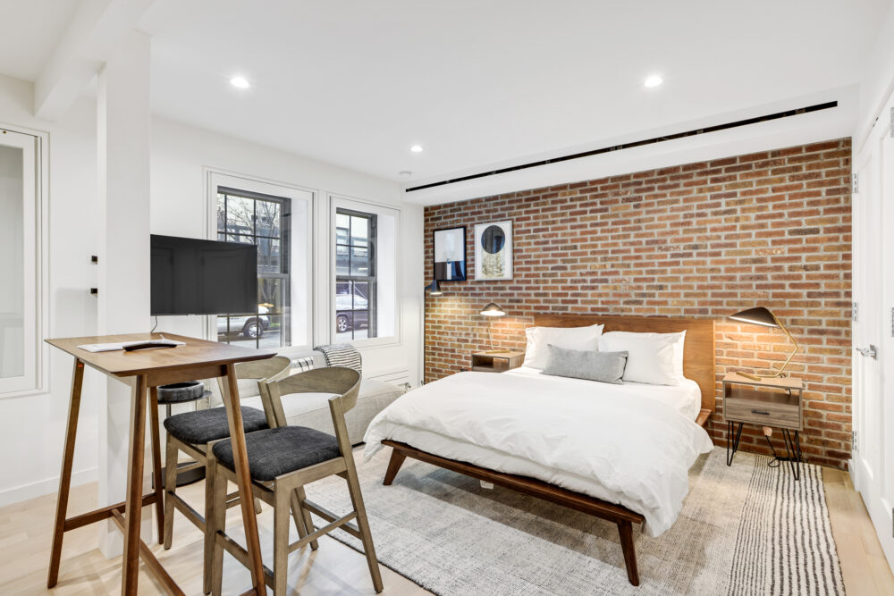 Nice Stay | Fifth Avenue | 07 Main Image